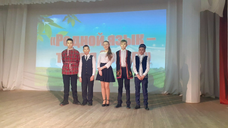 Конкурс чтецов "Родной язык, тебя я берегу".